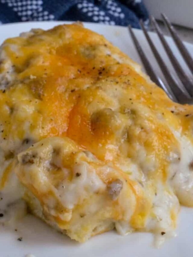 Biscuit and Gravy Casserole Recipe